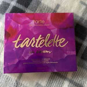 Brand new tarte cosmetics eyeshadow palette